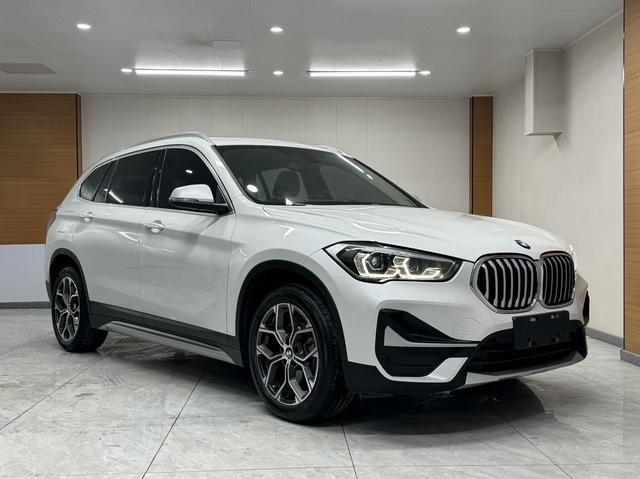 BMW X1 — фото 3